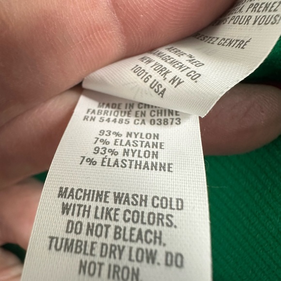 Aerie Vibrant Green Long Sleeve Crop Top - Picture 9 of 14